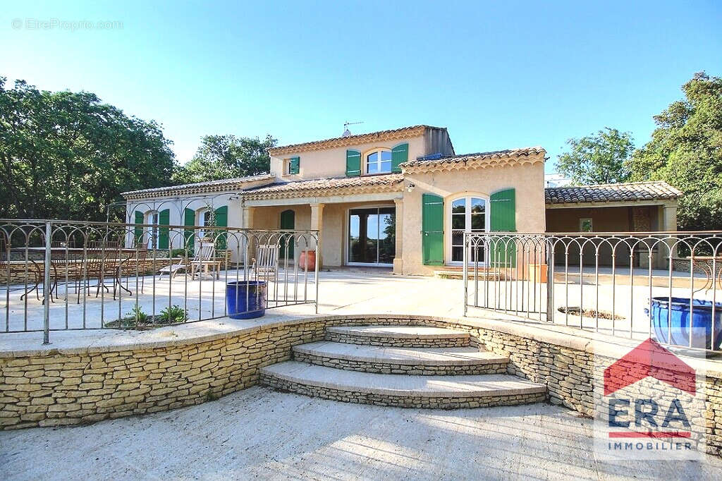 Maison à CASTILLON-DU-GARD