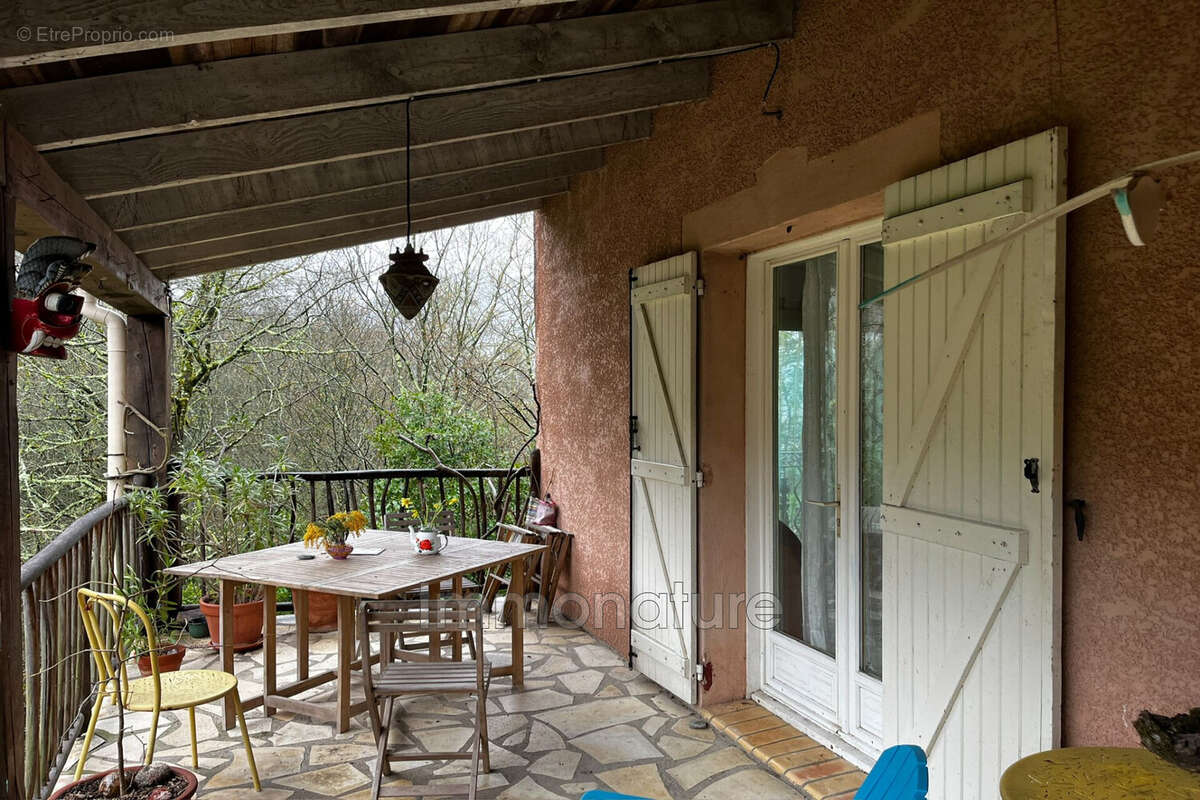 Maison à SUMENE