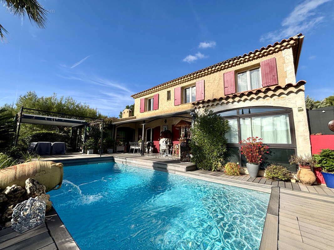 Maison à LA CADIERE-D&#039;AZUR