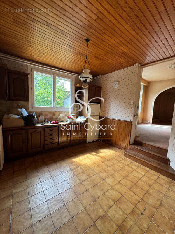 Maison Angouleme - Quartier la madeleine - 151m² environ - photo 7