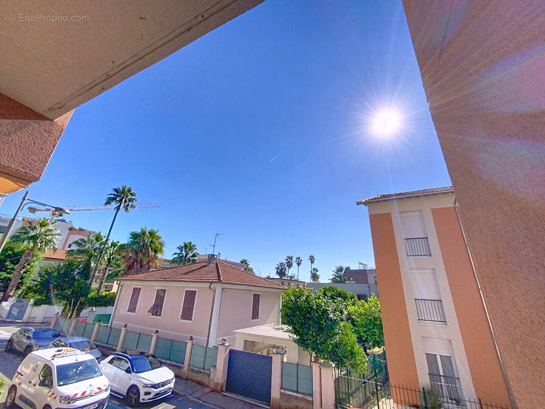 Appartement à ROQUEBRUNE-CAP-MARTIN