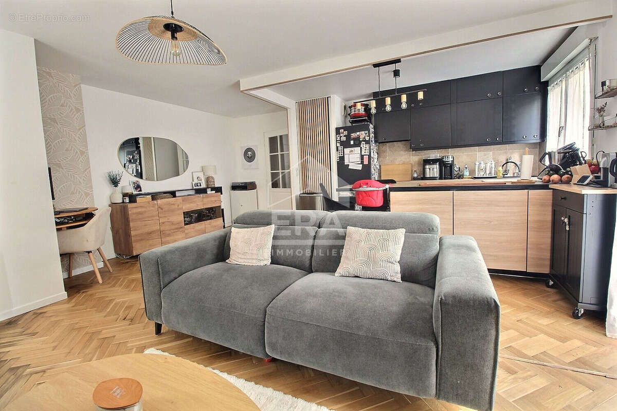 Appartement à LE PLESSIS-ROBINSON