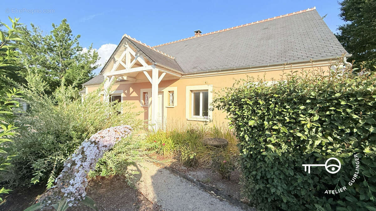 Le confort d'un pavillon moderne dans un cadre verdoyant et paisible - photo 18