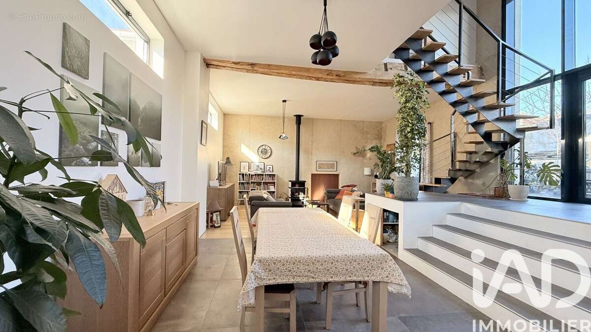 Photo 2 - Maison à BEYNOST