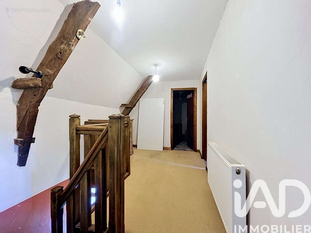 Maison 117 m² à Laurenan  - photo 8