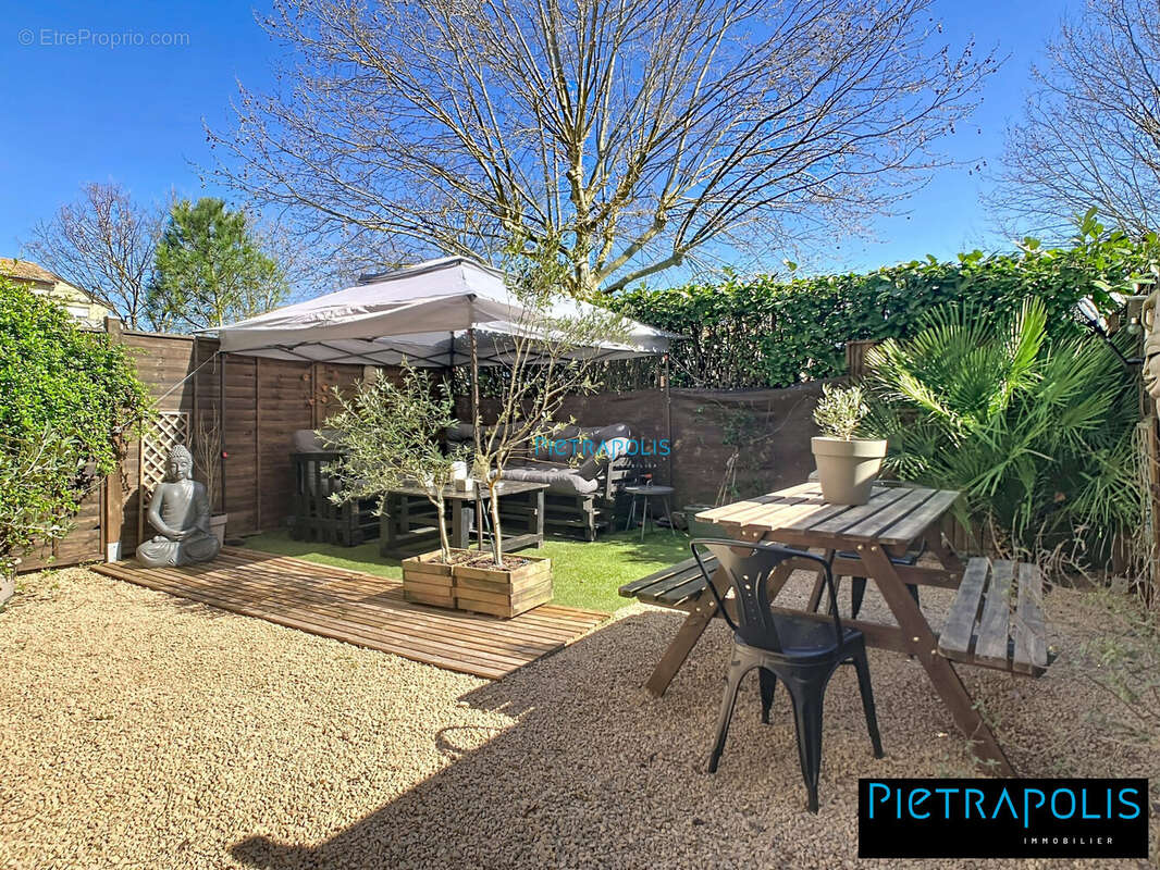 Appartement à SAINT-GEORGES-DE-RENEINS