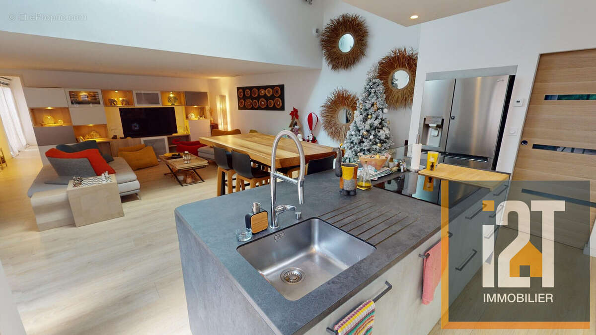 Appartement à NIMES