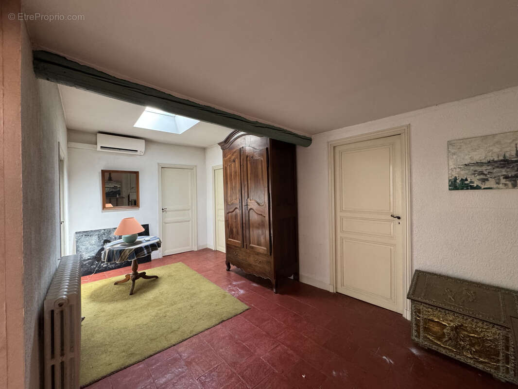 Maison à COURSAN