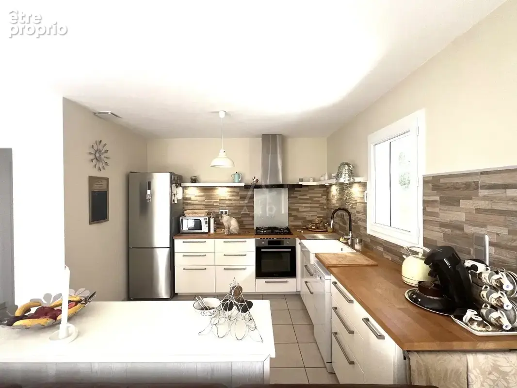 Branne  maison 83 m²  3 chambres  garage  jardin  entretien exceptionnel - photo 13