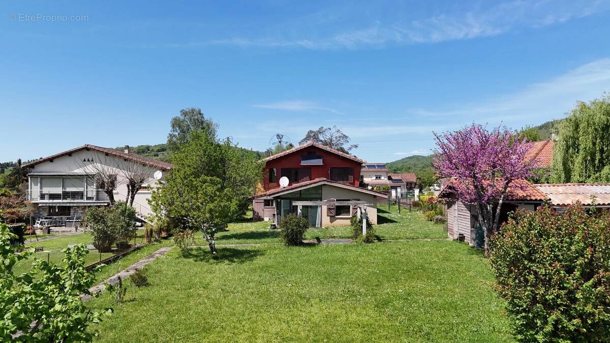 Maison à MONTJOIE-EN-COUSERANS
