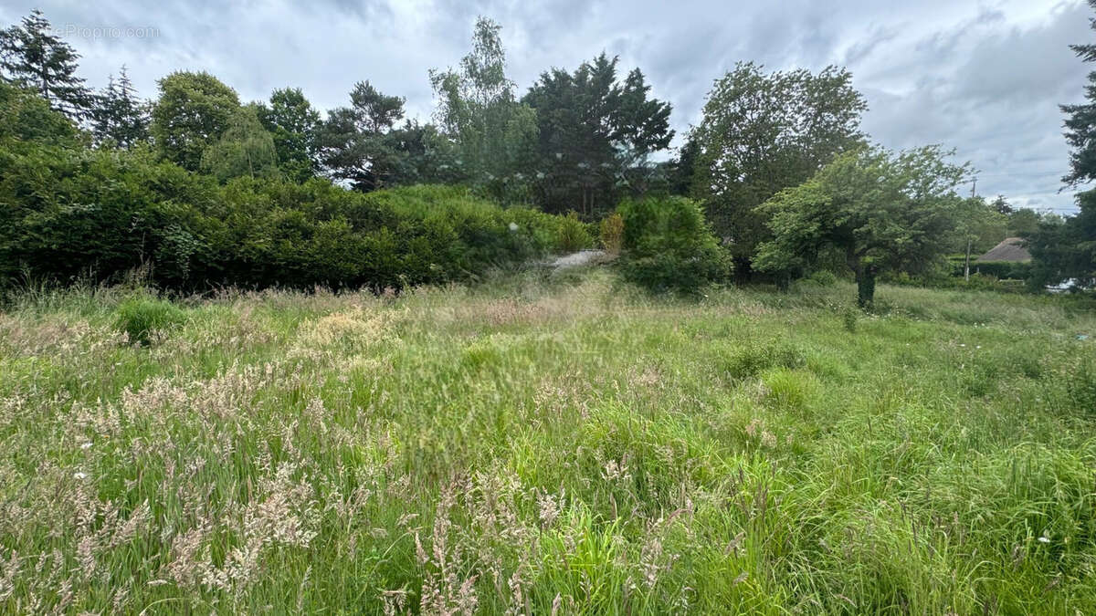 Terrain à EZY-SUR-EURE