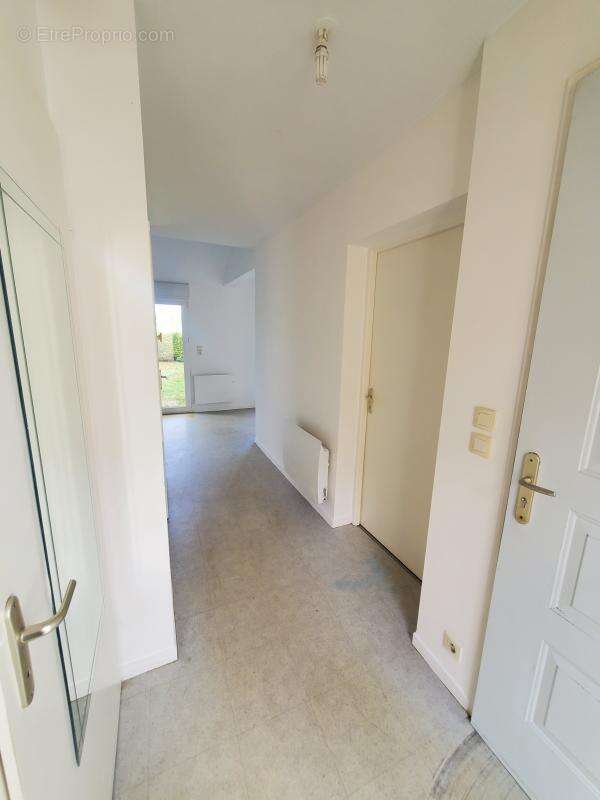 Maison à JUIGNE-DES-MOUTIERS