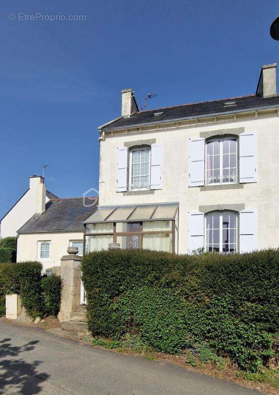 Maison à HOPITAL-CAMFROUT