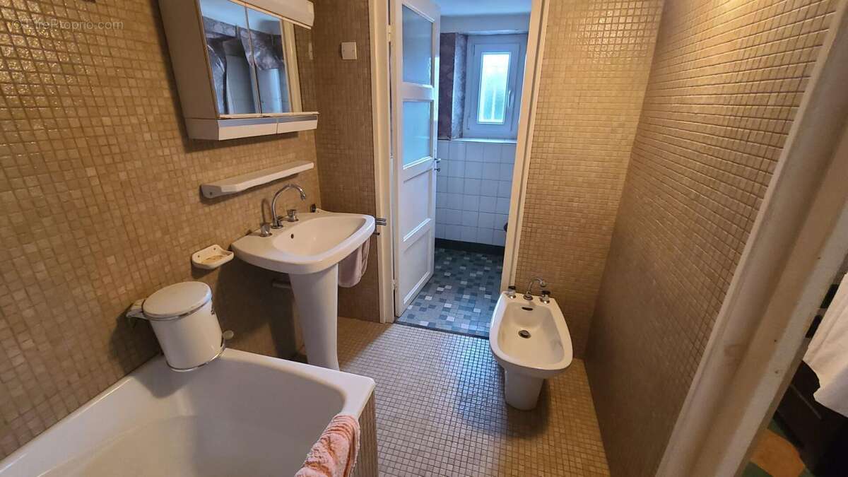 Maison à PLOUGASNOU