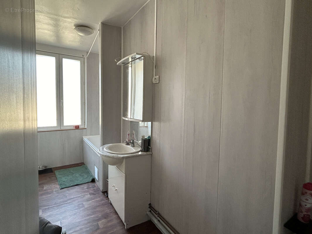 Appartement à GACE