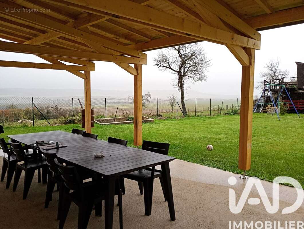 Photo 2 - Maison à CERISIERES