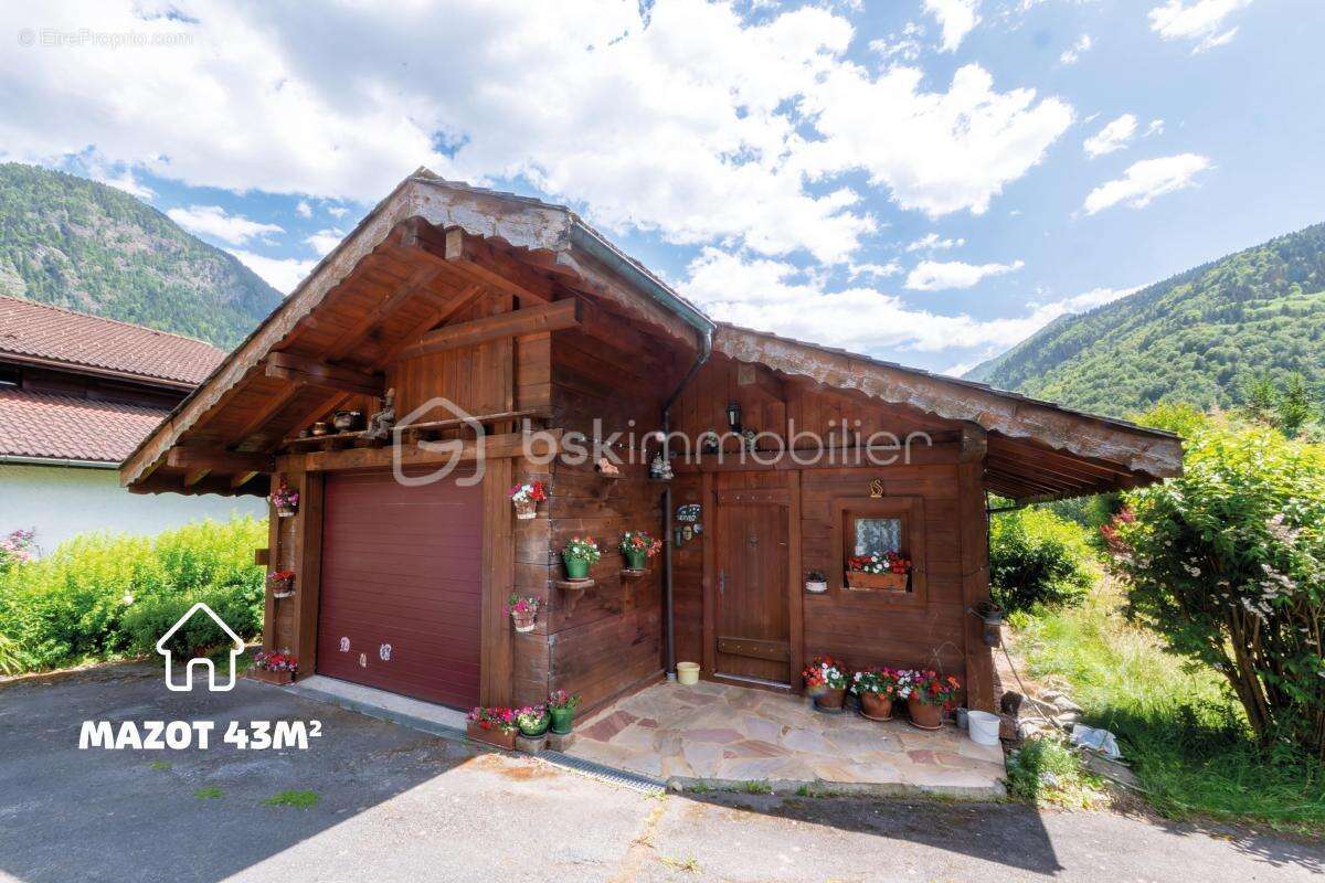 Vallée de chamonix - chalet avec jardin - 5 pièces, 4 chambres - calme, ensoleillé - vue mont-blanc - photo 16