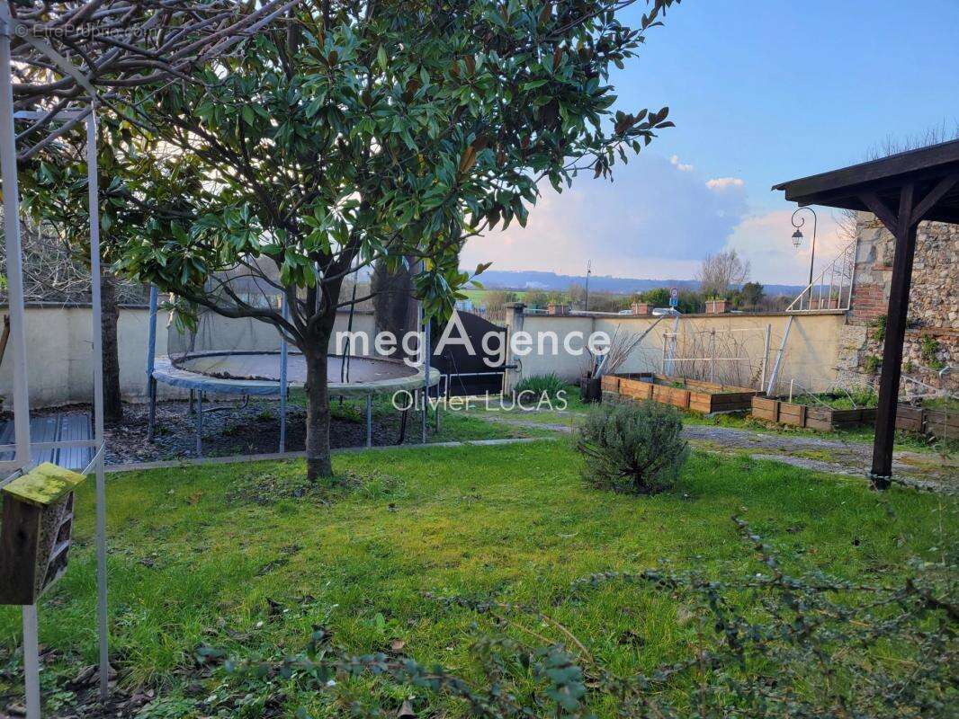 Maison à QUILLEBEUF-SUR-SEINE