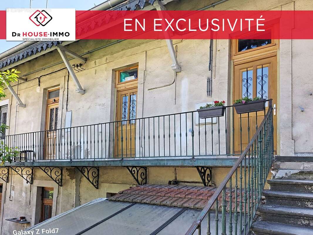 Appartement à OULLINS