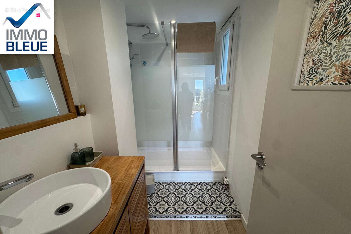 Appartement à PORT-DE-BOUC