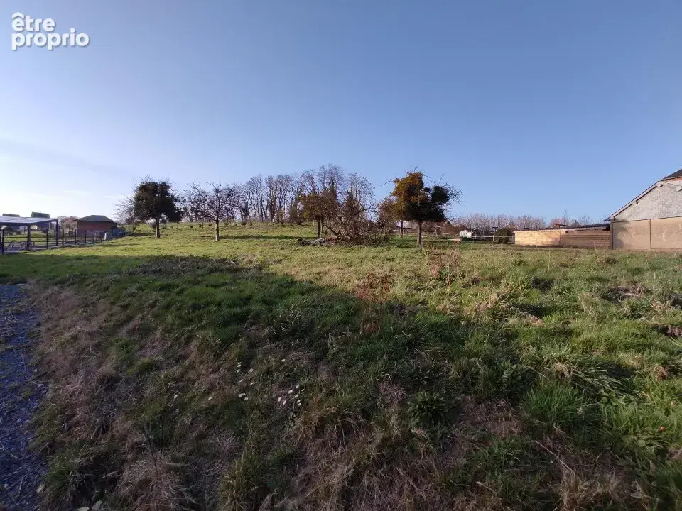 Photo Terrain à Clarbec au prix de 150 000€