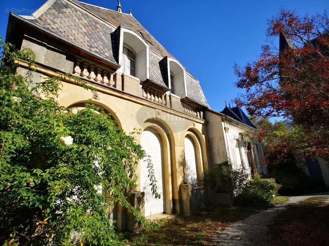 Maison à MARIGNAC