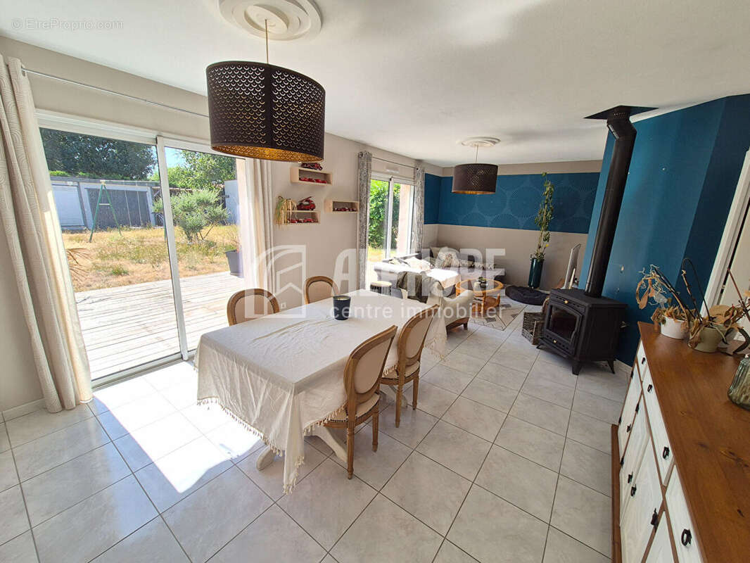 Maison Saint Martin Des Noyers - photo 2