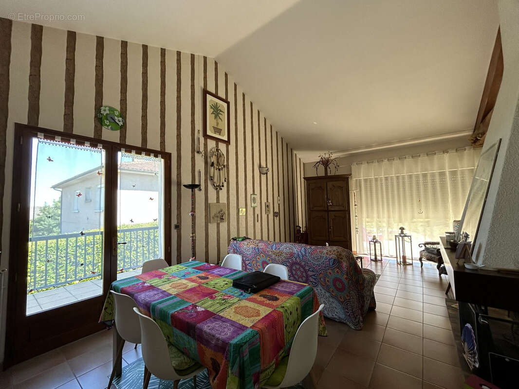 EXCLUSIF IMMOBILIER EN GASCOGNE, 4km de la mairie d'Auch, villa 125 m2 avec piscine - photo 6