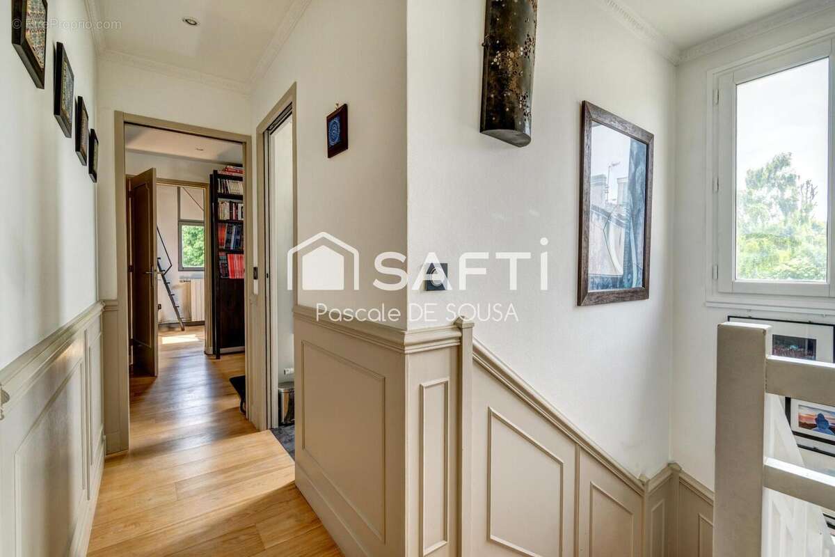 Photo 4 - Maison à RUEIL-MALMAISON