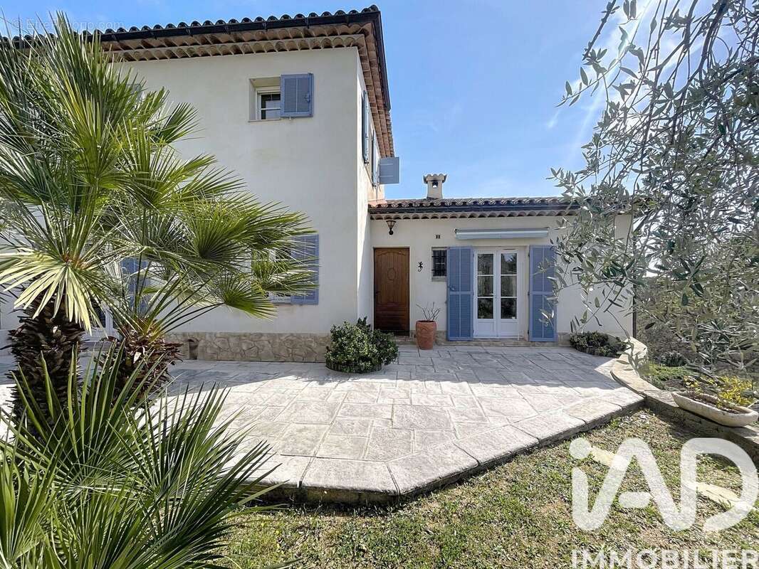Photo 2 - Maison à CALLIAN