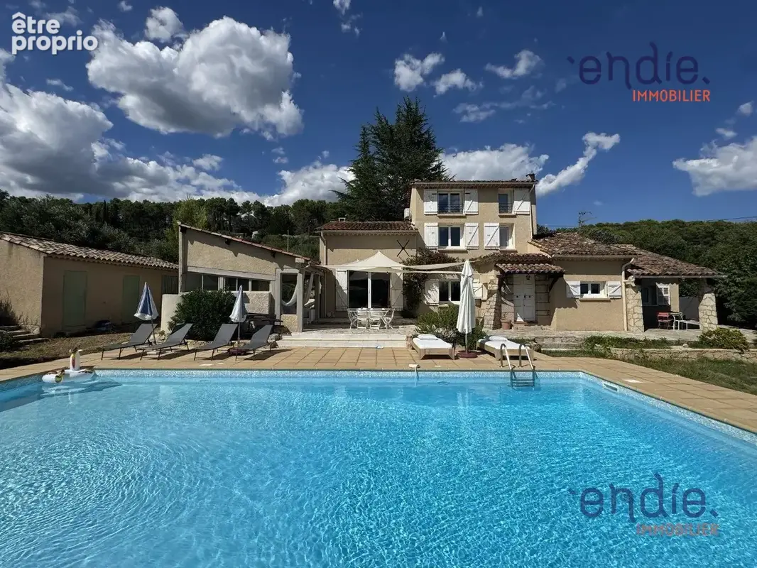 Maison à LORGUES