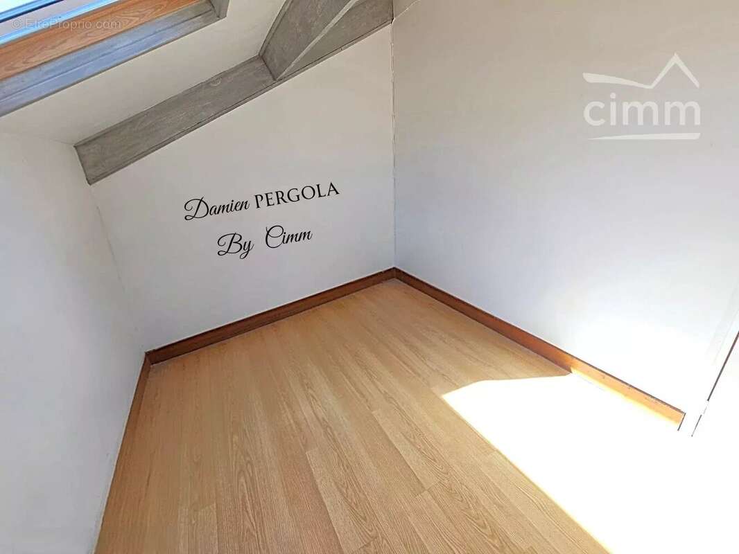Maison de 107 m² avec grand atelier de 75 m² à deux pas du centre de Montignac-Lascaux - photo 10