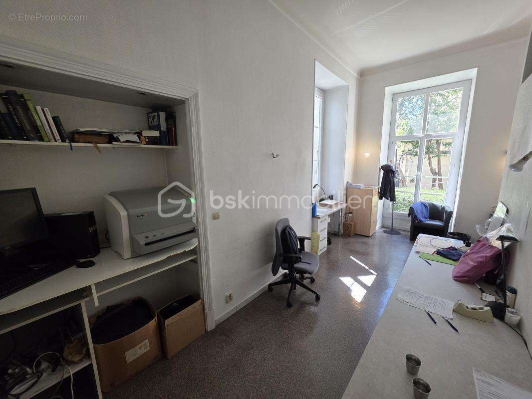 Nice centre – quartier des musiciens – local professionnel de 208 m² - photo 10