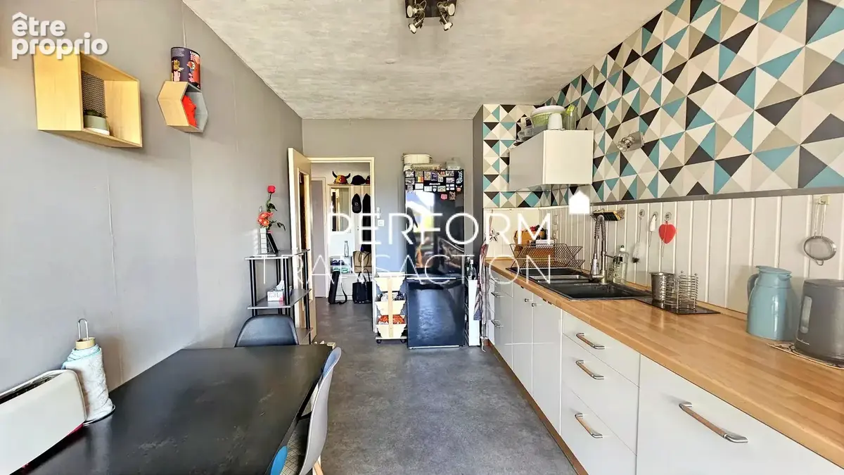 Coup de cœur aux Côtes de Sassenage : T4 lumineux avec balcon et parking privatif - photo 6