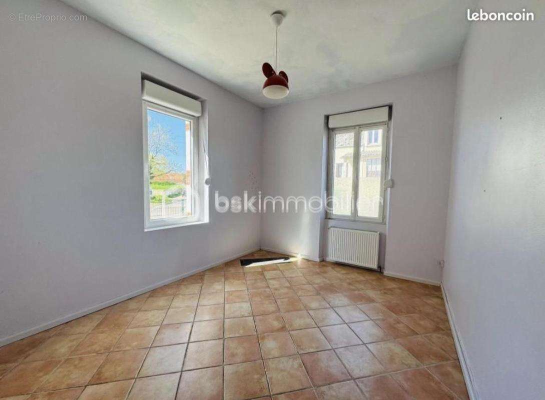 PROCHE GARE - Maison 7 Pièces - 127m2 - photo 4