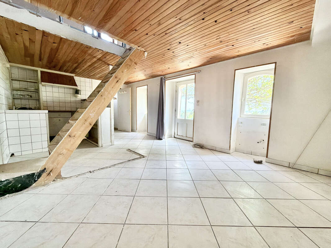 Maison à MONFLANQUIN