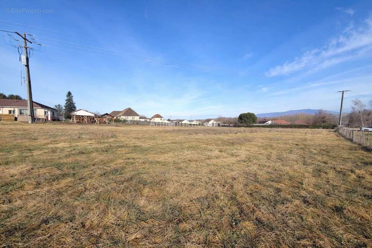 Terrain à CORBELIN
