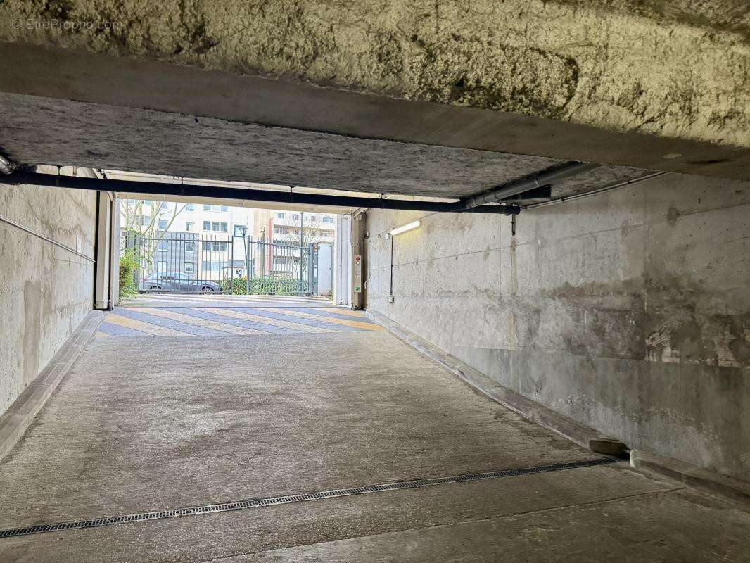 Appartement à ASNIERES-SUR-SEINE