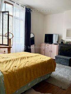 Maison à MONT-D&#039;ORIGNY