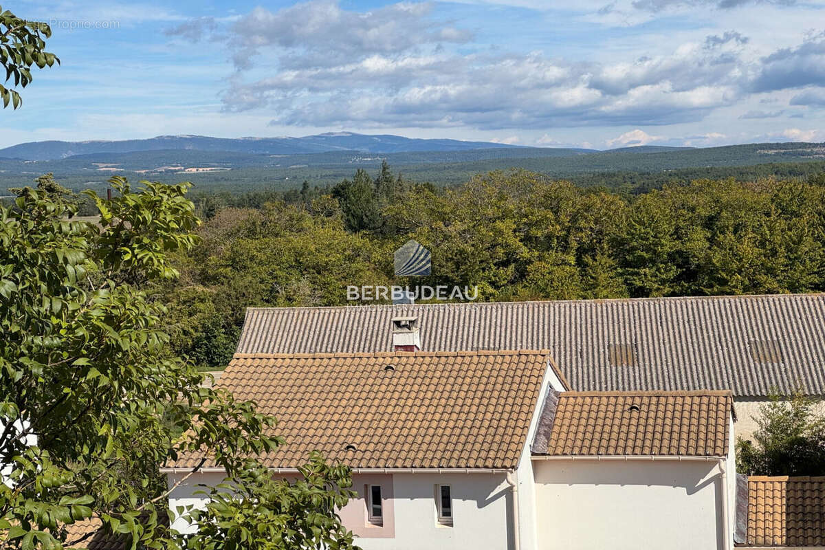 Appartement à SAINT-CHRISTOL