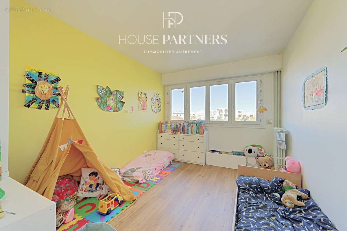 Appartement à RUEIL-MALMAISON