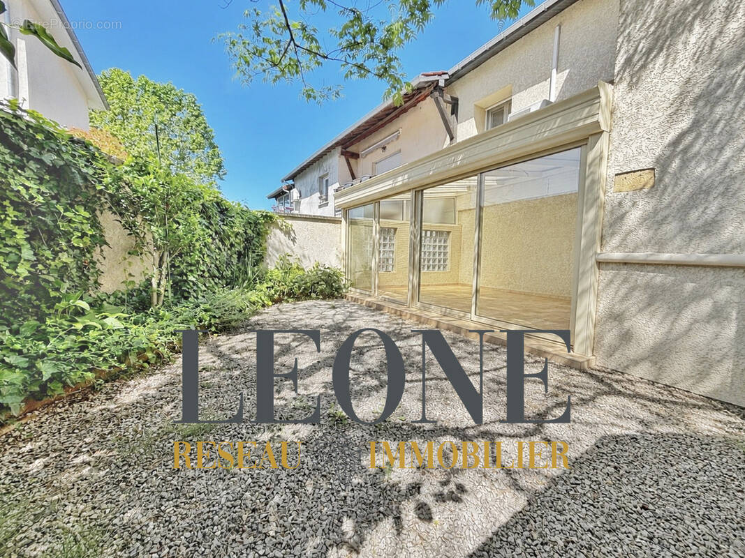 Maison à HEYRIEUX