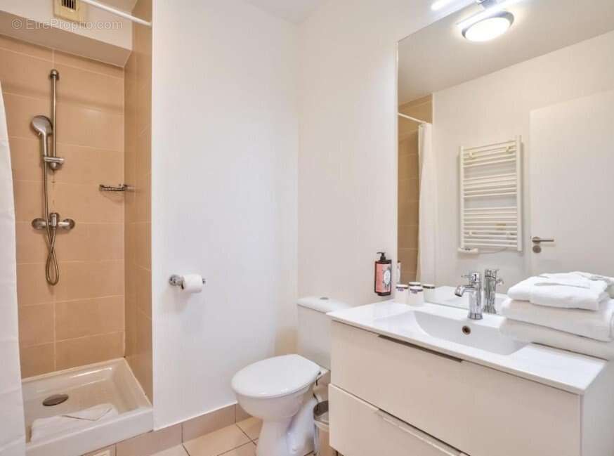 INVESTISSEMENT LOCATIF  VITRY SUR SEINE  Résidence d'Affaires Séjours & Affaires Paris Vitry - 7,08 % de rentabilité - photo 5
