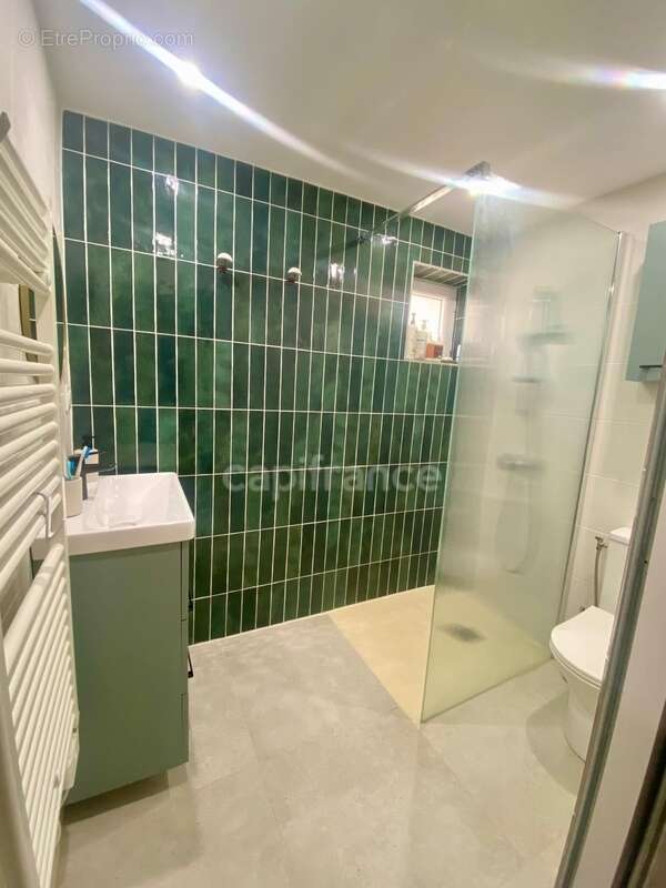 Appartement à PAULHAN