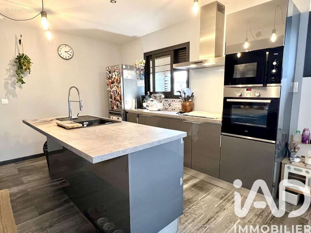 Photo 5 - Maison à SALLES