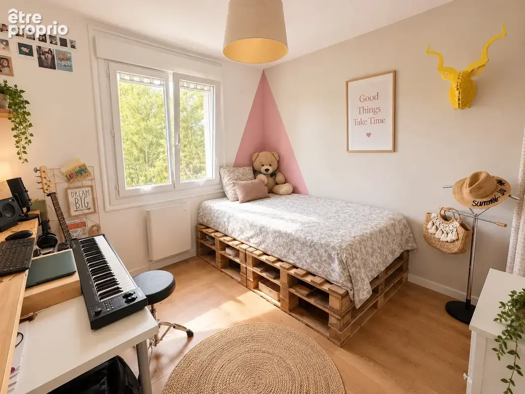 Maison familiale avec piscine et garage - photo 10
