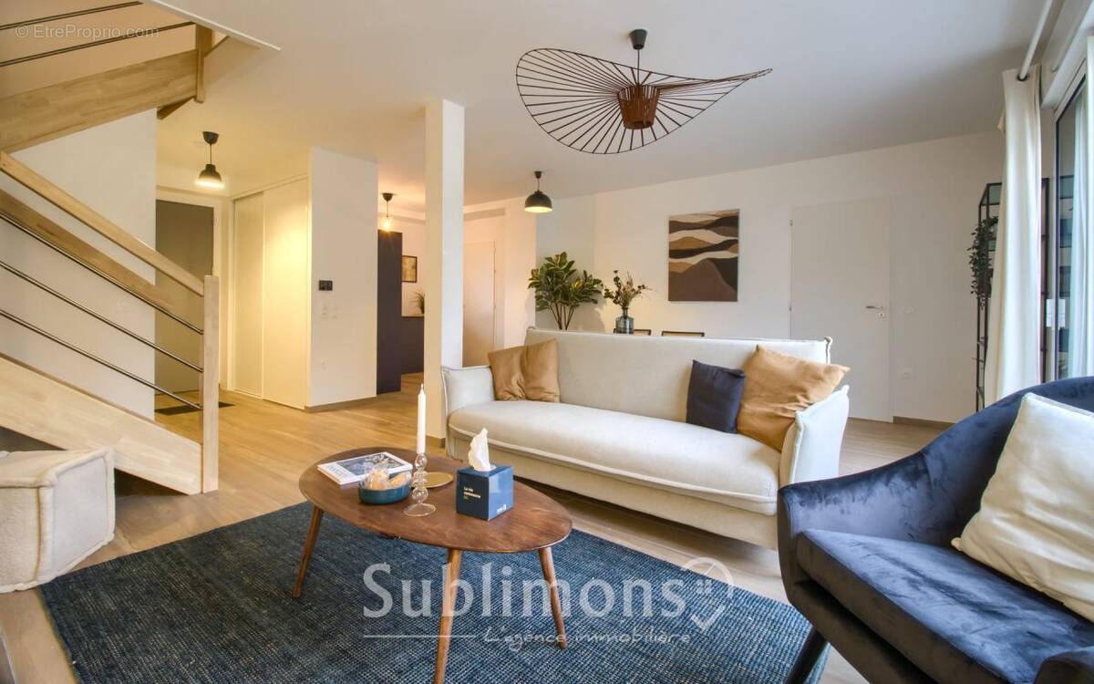 Maison à LARMOR-BADEN