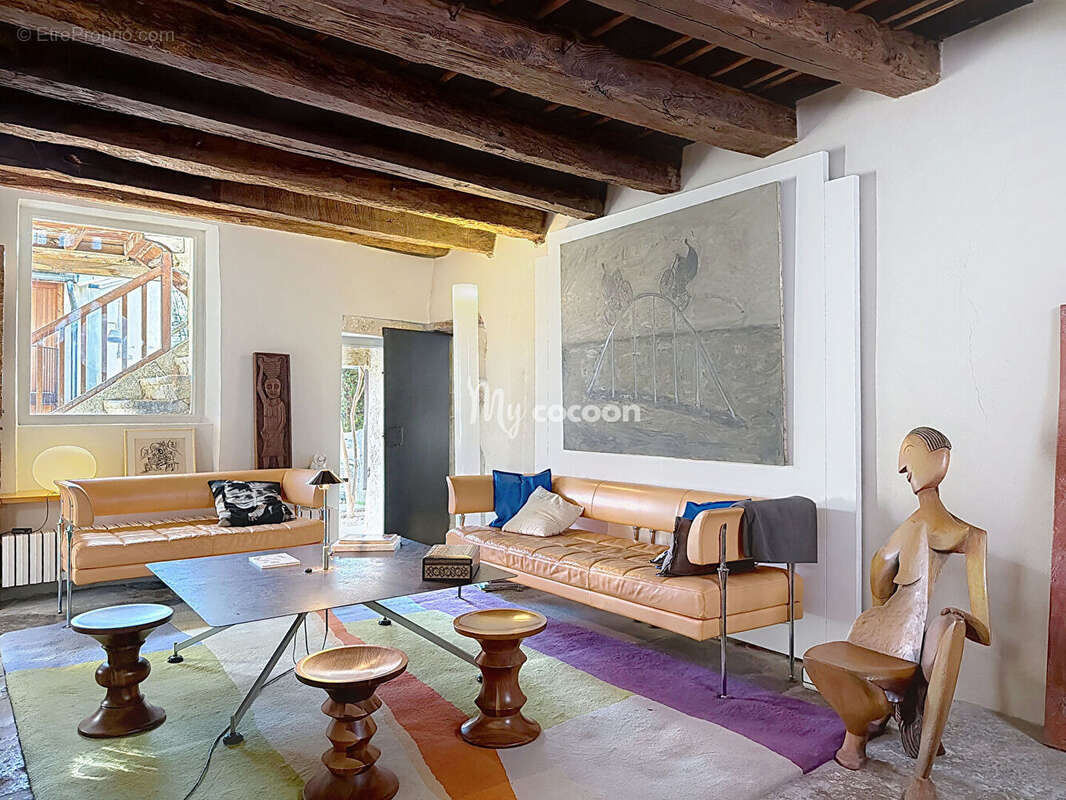 Maison à SAINT-CYR-AU-MONT-D'OR