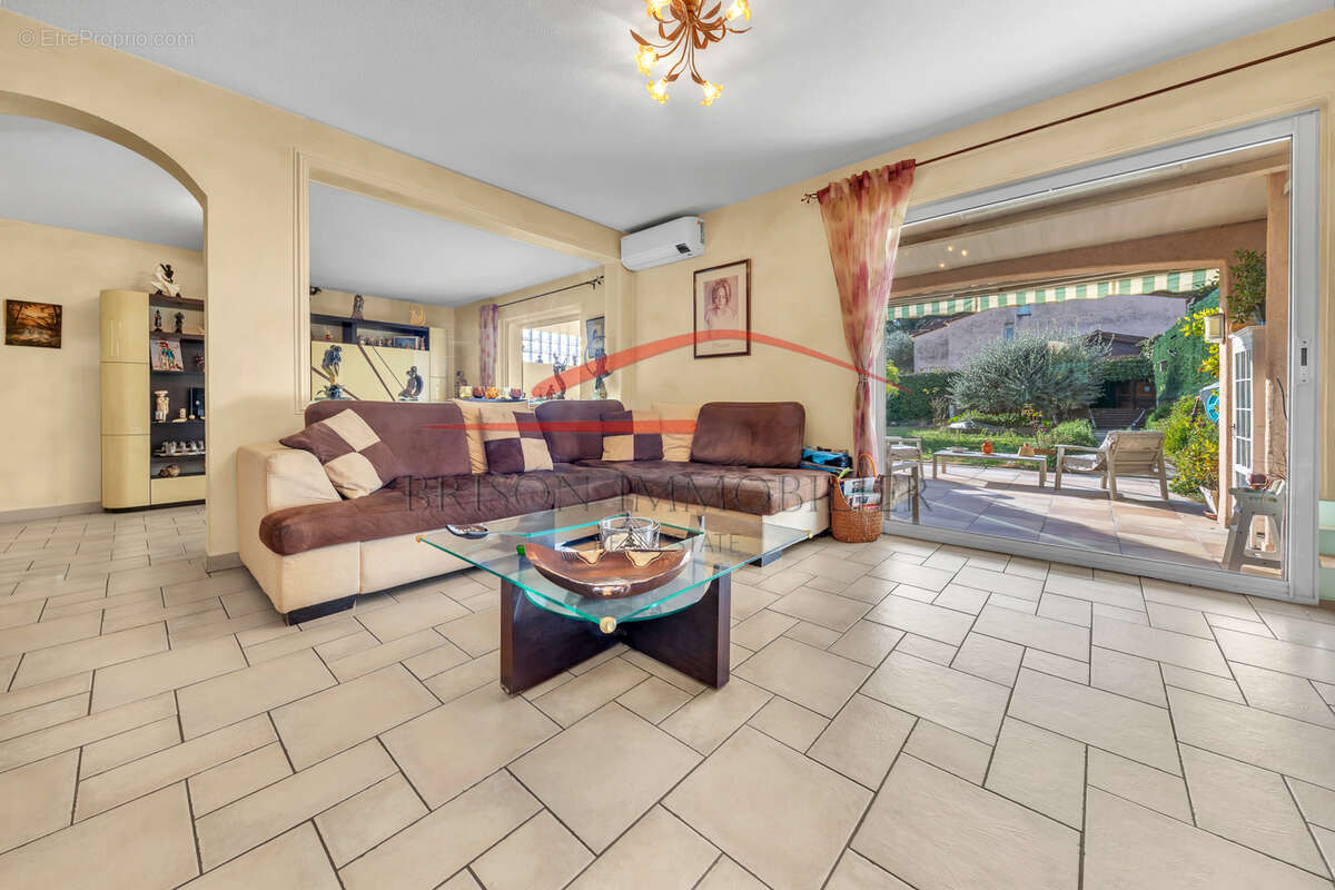 Maison à LA COLLE-SUR-LOUP