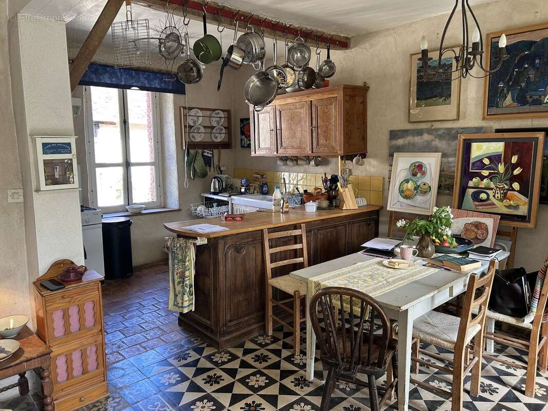 Charmante petite maison avec piscine - photo 6